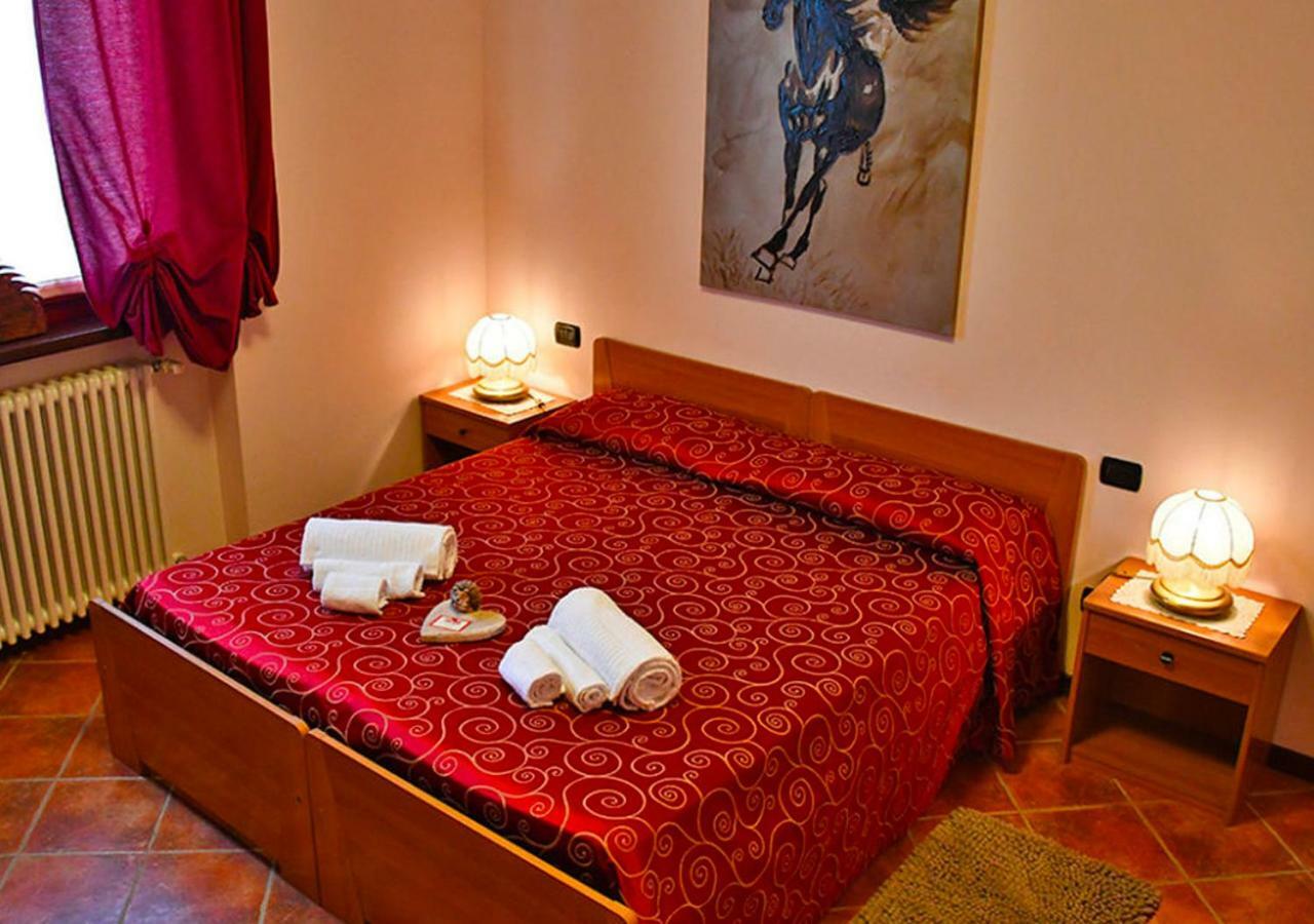 Bed And Breakfast Il Riccio Ceva ภายนอก รูปภาพ